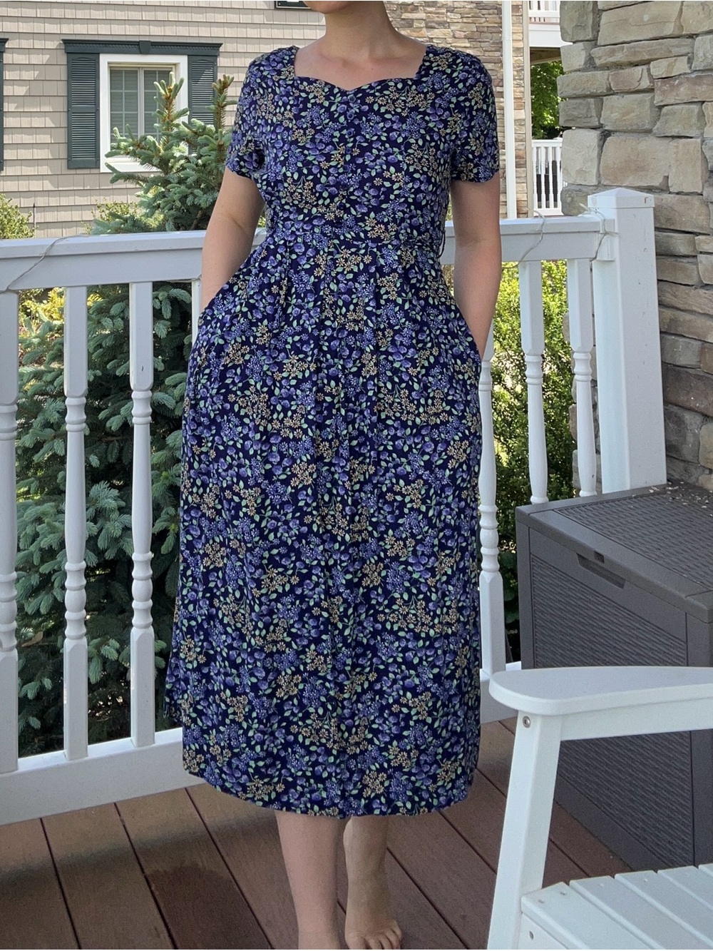Vintage Erika Plum Floral Midi/Maxi Dress with Sweetheart Neckline Cottage Core